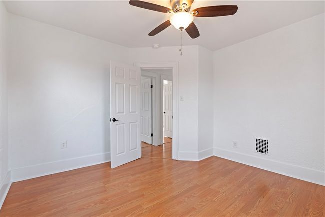 912 Holland St, House other with 3 bedrooms, 2 bathrooms and 4 parking in Vandergrift PA | Image 20