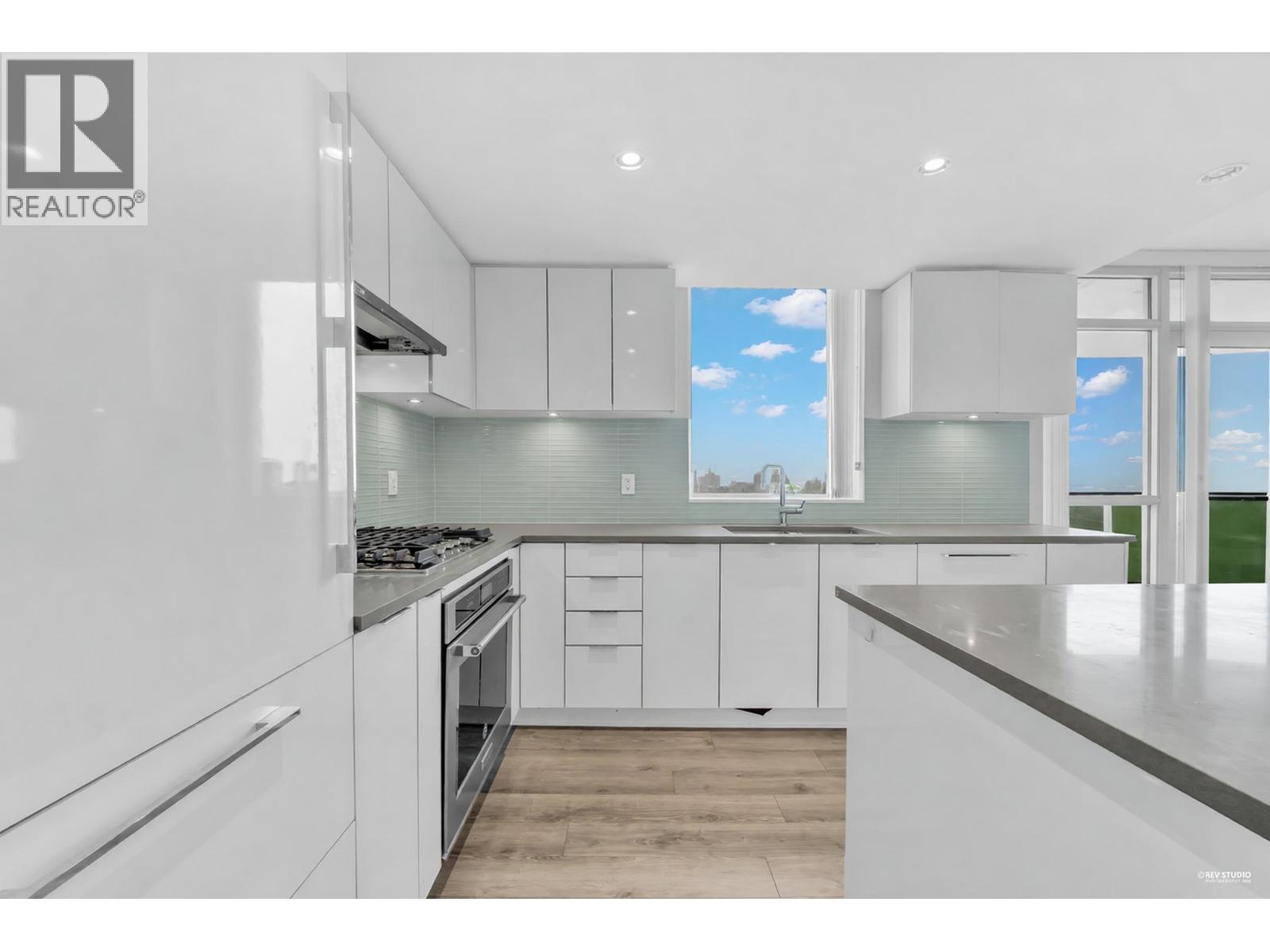 Residential in Burnaby 4