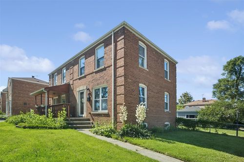 1798 Howard Ave, Des Plaines, IL, 60018-3026 | Card Image