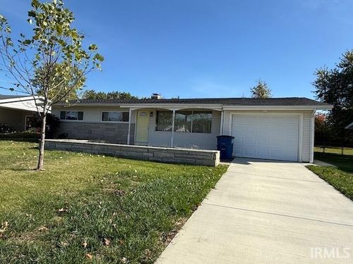 210 Shawnee Dr, Bedford, IN, 47421-5228 | Card Image