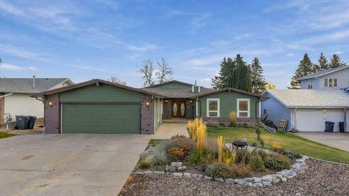 81 Oberlin Ave, Red Deer, AB, T4N4X1 | Card Image