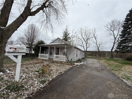 2717 Cadillac St, Moraine, OH, 45439-1604 | Card Image