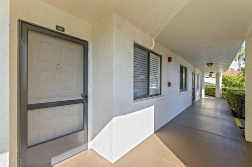 116-3138 Via Poinciana, Lake Worth, FL, 33467-1968 | Card Image