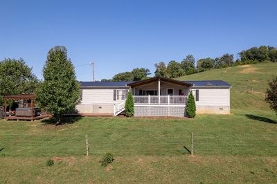 6315 Bluejay Drive, House other with 3 bedrooms, 3 bathrooms and null parking in Bristol VA | Image 2