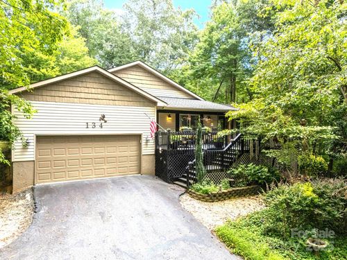 134 Downing Pl, Lake Lure, NC, 28746-9352 | Card Image