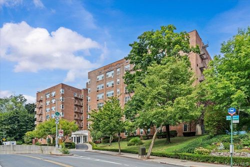 apt-1n-629 Kappock St, Bronx, NY, 10463-7706 | Card Image