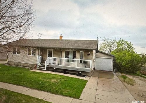 361 Fourth Avenue N, Yorkton, SK, S3N1B5 | Card Image
