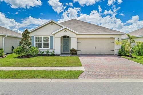 10507 Crossback Ln, LEHIGH ACRES, FL, 33936 | Card Image