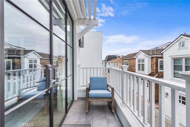 2148 E Oceanfront, House other with 5 bedrooms, 5 bathrooms and 3 parking in Newport Beach CA | Image 29