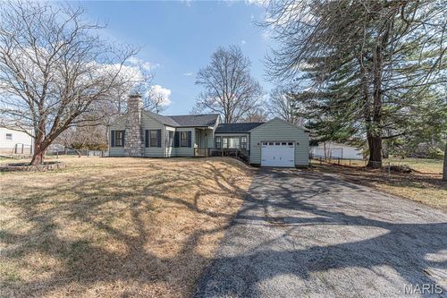 3706 Midview Ave, Bridgeton, MO, 63044-2917 | Card Image