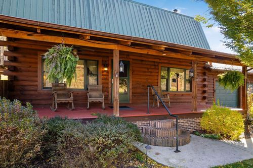 4172 Junior Furnace Powellsville Rd, Franklin Furnace, OH, 45629-8935 | Card Image