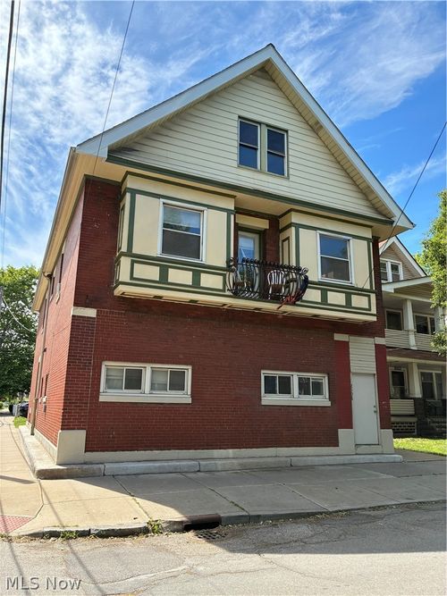 2598 W 10th St, Cleveland, OH, 44113-4472 | Card Image