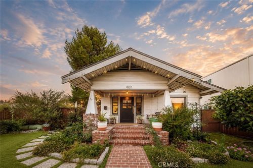 805 Loma Ave, Long Beach, CA, 90804-5245 | Card Image