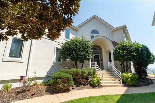 36 Bay Front Pl, Hampton, VA, 23664-1791 | Card Image