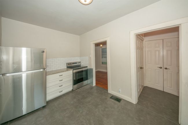 A - 902 S Oak Cliff Blvd, Home with 2 bedrooms, 1 bathrooms and null parking in Dallas TX | Image 12