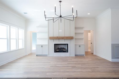13527 Eagle Crest Rd, Denham Springs, LA, 70726 | Card Image