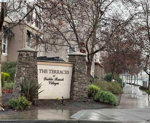328-3420 3420 Finnian Way, Dublin, CA, 94568 | Card Image