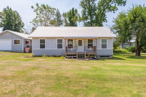 296 Hummingbird Estate Ln, Livingston, TX, 77351-7039 | Card Image