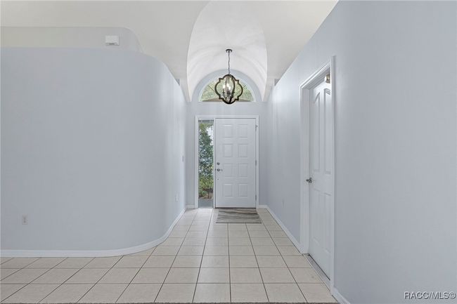716 Balmoral Ct, House other with 3 bedrooms, 2 bathrooms and 2 parking in INVERNESS FL | Image 4