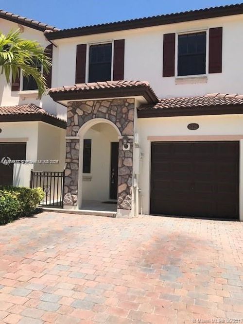 3721 Ne 4th St, Homestead, FL, 33033-6231 | Card Image