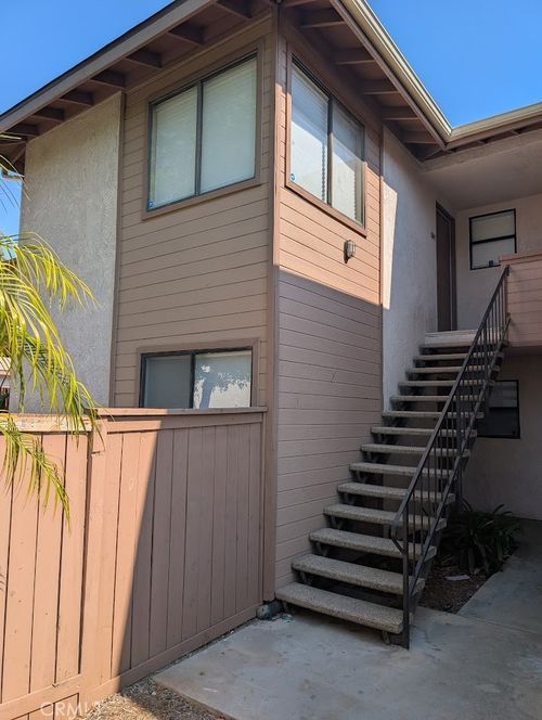201-1313 Massachusetts Ave, Riverside, CA, 92507 | Card Image