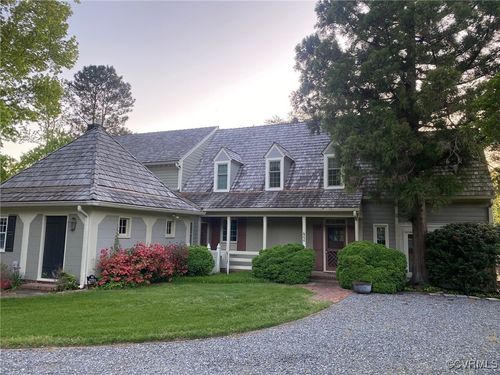 44 Muirfield Ct, Weems, VA, 22576-2803 | Card Image