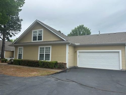 44-7413 Appling Oaks Dr, Cordova, TN, 38016-4956 | Card Image