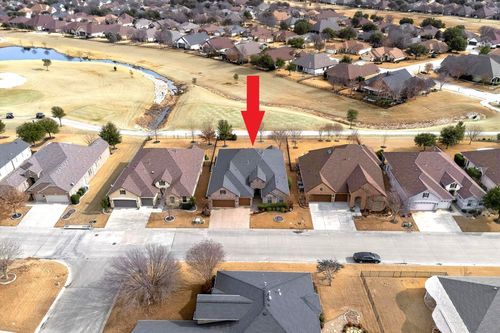 8905 Gardenia Dr, Denton, TX, 76207-8652 | Card Image