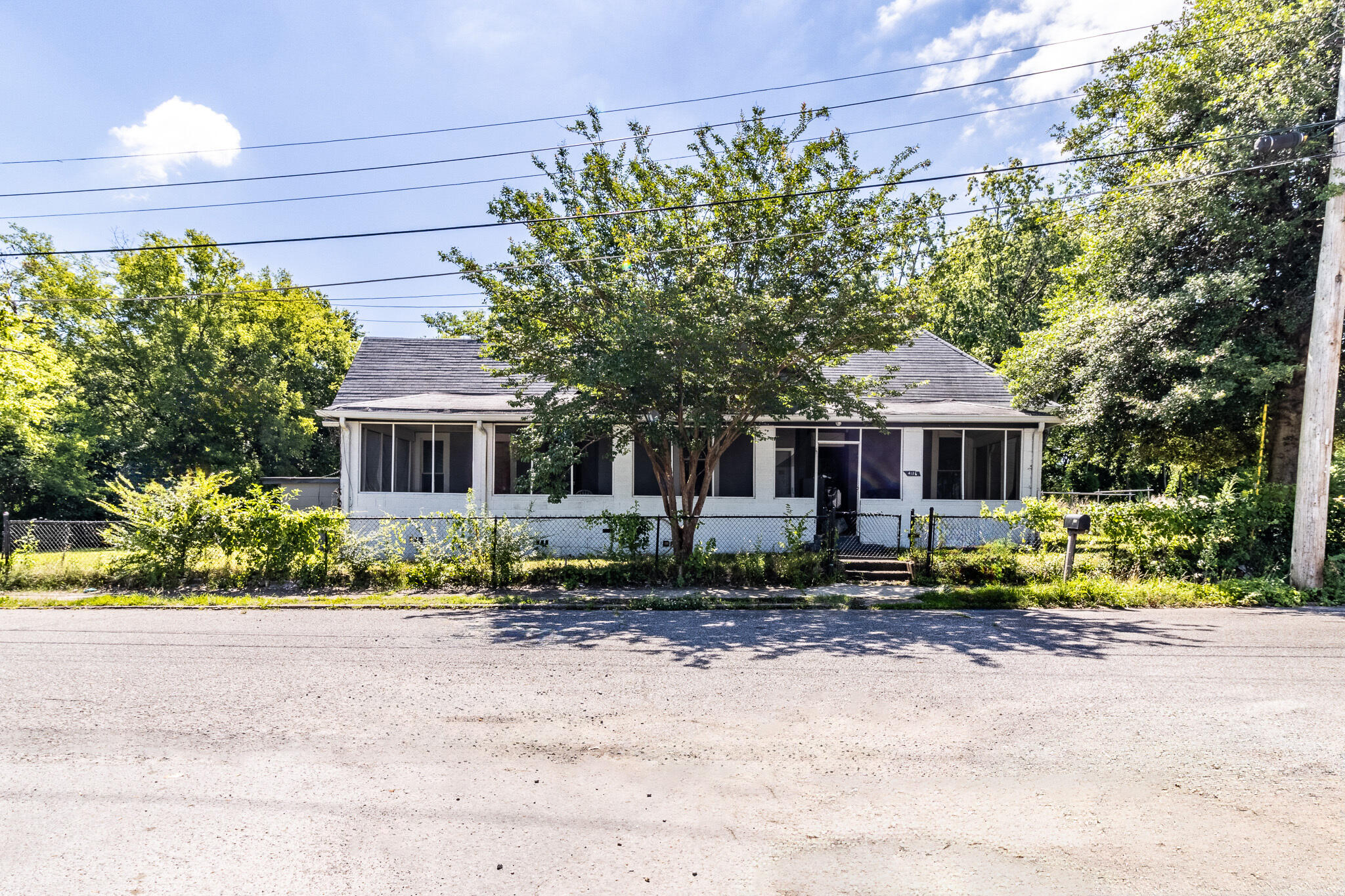 Highland Ave, Chattanooga, TN 37410
