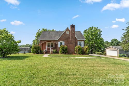 1785 Falls Rd Nw, Valdese, NC, 28690-8834 | Card Image