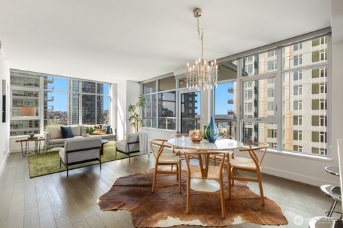 2102s-588 Bell St, Seattle, WA, 98121-1945 | Card Image