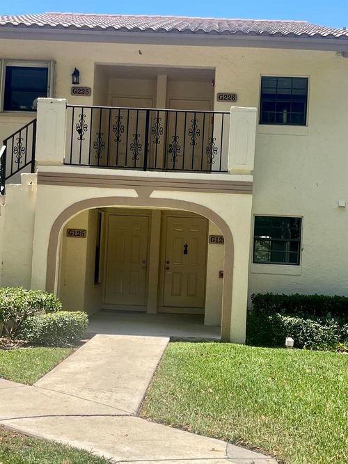 1260-2650 Greenwood Ter 1260 Terrace, Boca Raton, FL, 33431 | Card Image