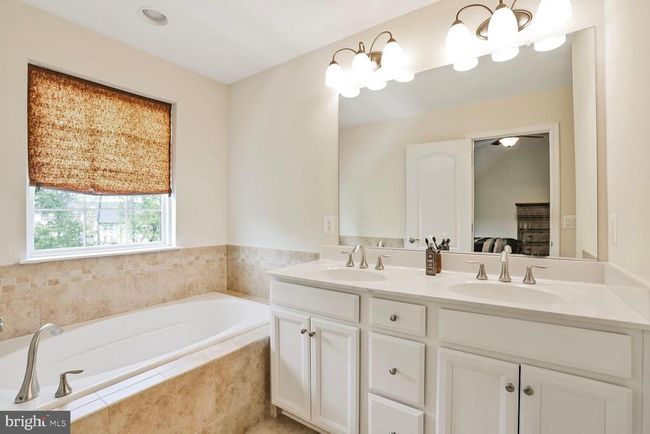 300 Tree Line Dr, Townhouse with 3 bedrooms, 4 bathrooms and null parking in FREDERICKSBURG VA | Image 12