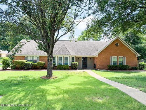 7208 Grove Park Rd, Olive Branch, MS, 38654-1319 | Card Image