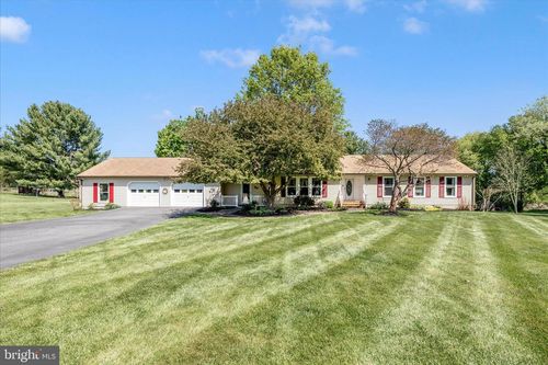 5910 Lawrence Ct, ADAMSTOWN, MD, 21710-9506 | Card Image