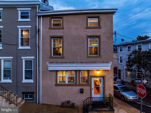 131 Carson St, PHILADELPHIA, PA, 19127-1332 | Card Image