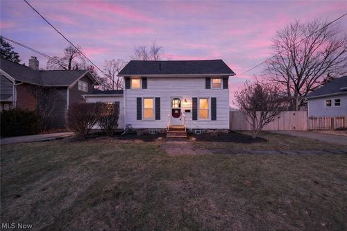 49 Monroe St, Berea, OH, 44017-2506 | Card Image