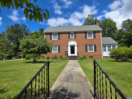 204 Fayette St, Farmville, VA, 23901-2032 | Card Image