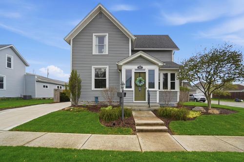 427 W Charles St, Bucyrus, OH, 44820-2124 | Card Image