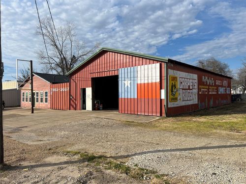 723 E Moore Ave, Terrell, TX, 75160-3217 | Card Image