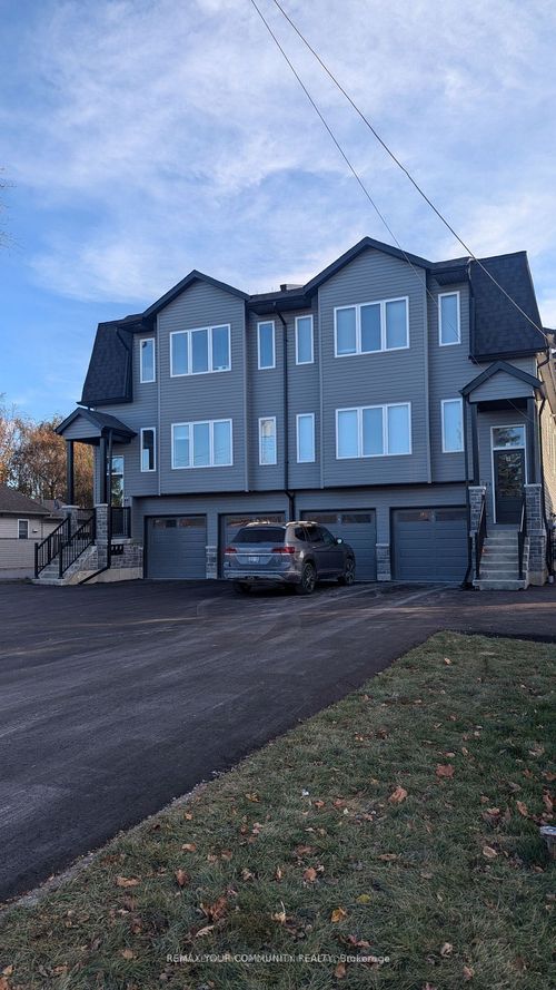 2nd-floor-9 Biscayne Blvd, Keswick, ON, L4P2R4 | Card Image