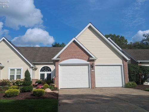 4306 White Tail Run, Sandusky, OH, 44870-7030 | Card Image