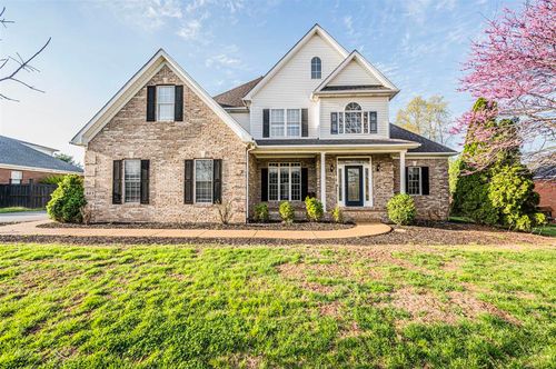 623 Players Crossing Way, Bowling Green, KY, 42104-5534 | Card Image