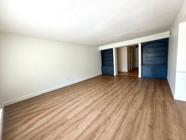 APT-5 - 150 E Long Lake Rd, Condo with 2 bedrooms, 2 bathrooms and null parking in Bloomfield Hills MI | Image 9