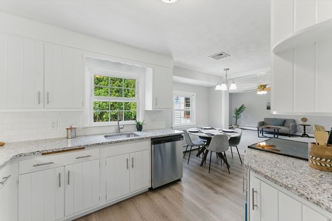 945 Shoemaker Ln, House other with 4 bedrooms, 1 bathrooms and 4 parking in Feeding Hills MA | Image 8