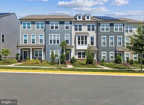 1756 Hickory Woods Rd, DUMFRIES, VA, 22026-2989 | Card Image