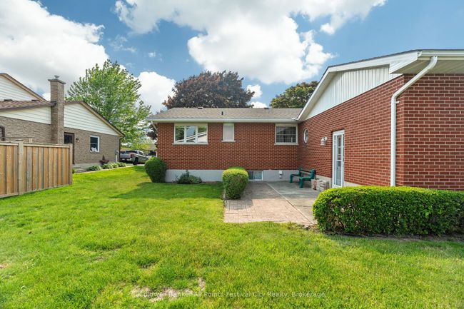 305 Warren St, House other with 4 bedrooms, 2 bathrooms and 4 parking in Goderich ON | Image 36