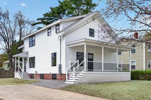 132 Myrtle Street, Westbrook, ME, 04092 | Card Image