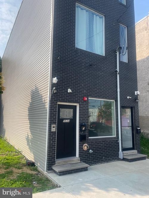 5534 Woodland Ave, PHILADELPHIA, PA, 19143-5631 | Card Image