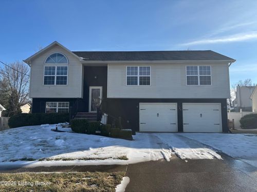 128 Byerly Blvd, Radcliff, KY, 40160-8789 | Card Image